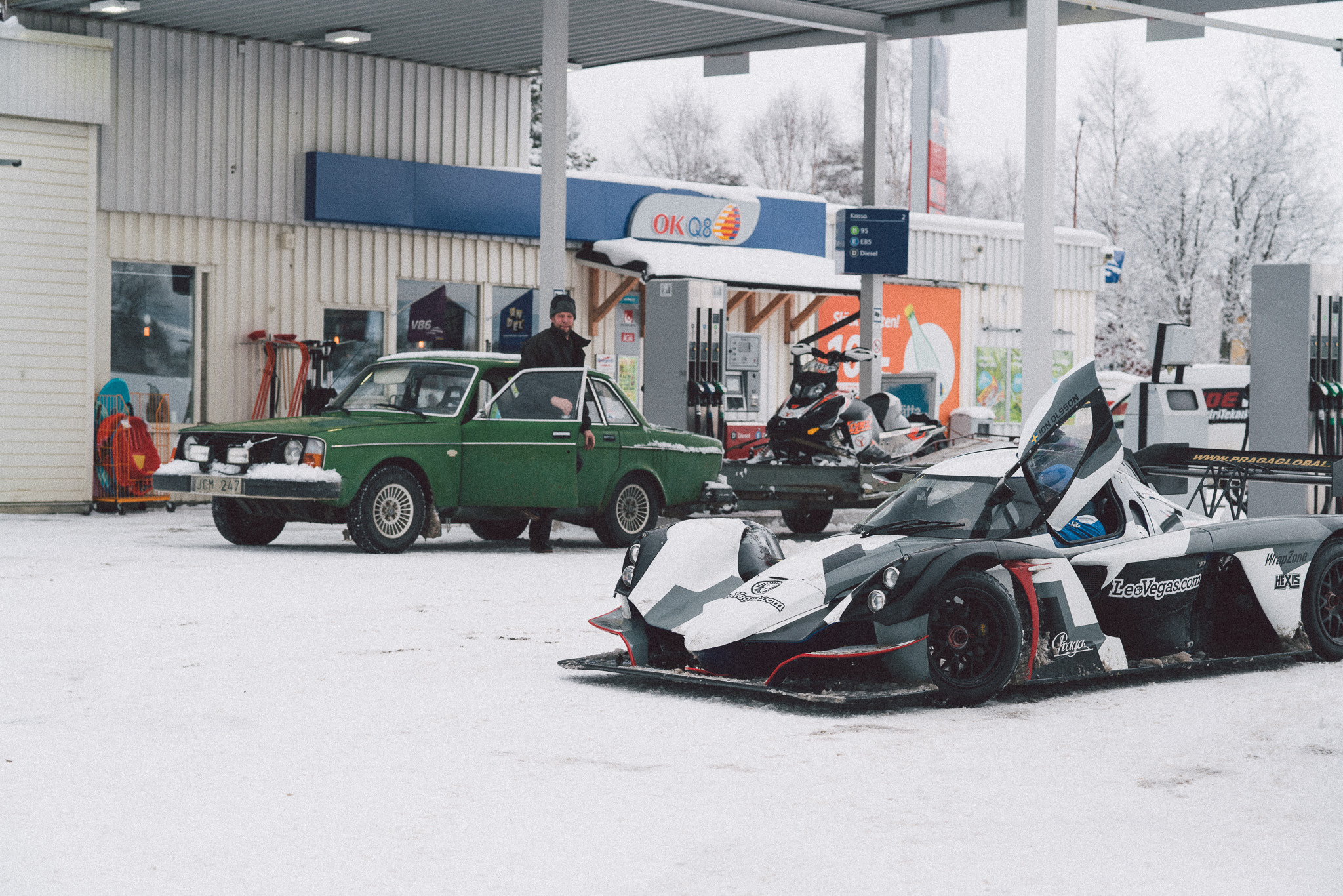 Praga R1R driven by Jon Olsson