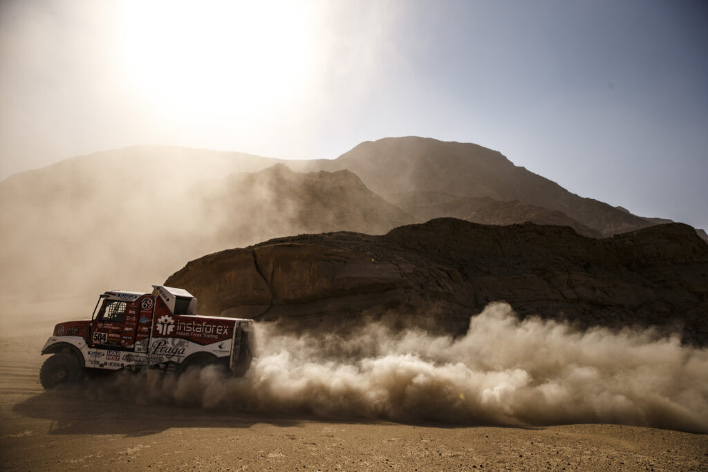 Dakar 2021: Toughest stage, but still calm. Is the storm coming?