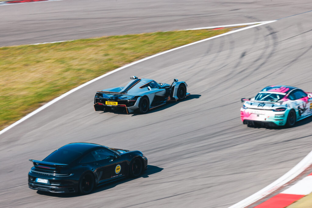 Praga | Hot laps and high speeds: Bohema lights-up the Nürburgring